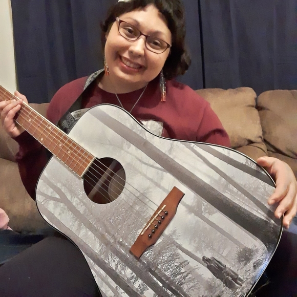 Meet your Posher, Nicole - Picture 1 of 1